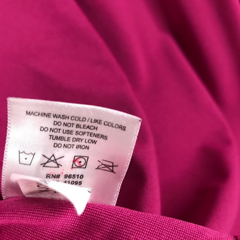Under Armour women's long sleeve Heat Gear top S - Picture 7 of 7